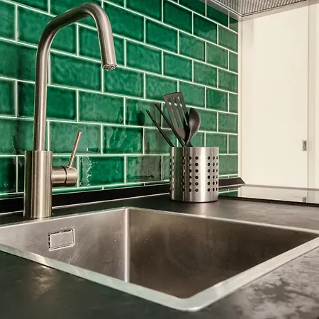 Domusmi Porta Venezia Apartment *