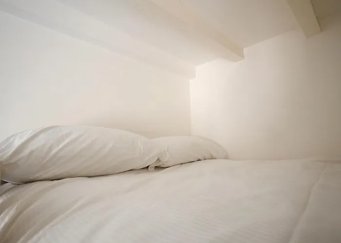 Apartment Domusmi Porta Venezia *